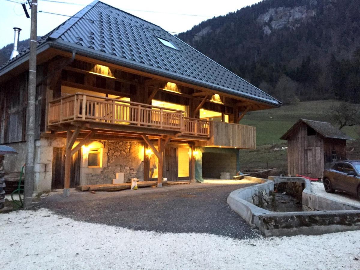 Вилла La Grange Au Ruisseau Bellecombe-en-Beauges Экстерьер фото